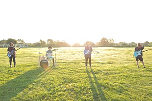 「美男美女の可愛いラブストーリー あわつまい×長坂睦生によるイロムクMV公開」