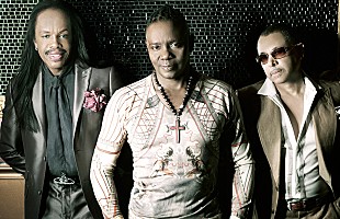 「【来日直前インタビュー】アース・ウィンド＆ファイアーのヴァーディン・ホワイトが語るEW&amp;Fの功績、モーリスの死、J・ティンバーレイクとのコラボ」