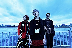 「ボーカルはあのボカロP「ナノウ」!? Lyu:Lyu改めCIVILIAN ドラマ『黒い十人の女』の主題歌でメジャーデビュー」