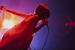 「Cocco、5年ぶりの全国ツアー終了 来春20周年プロジェクトが始動」