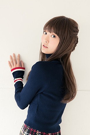 「久保ユリカ 可愛いブレザー制服が話題のMVショートVer.公開＆Xmasイベント情報到着」