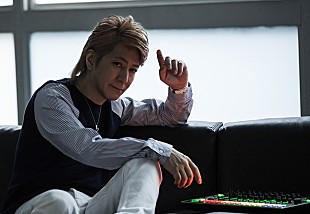 「小室哲哉 3年ぶりソロAL『JOBS#1』来春リリース！ 神田沙也加/May J./つんく♂らとのコラボ楽曲など収録」