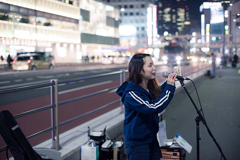 玉手初美「生きててよかった」24時間路上ライブ完遂！ チケット8枚しか売れてなかった初ワンマン明日開催 Daily News