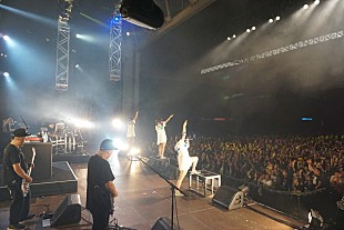 「あゆみくりかまき、フルバンド編成で臨んだ【CDJ】で昨年のリベンジ果たす！ 定番曲「ナキムシーヒーロー」のライブ映像も公開」