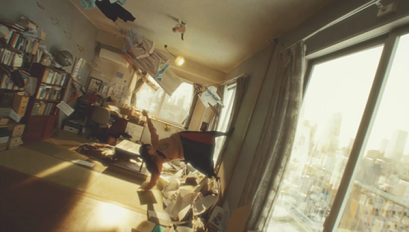 乃木坂46伊藤万理華『GRAVITY DAZE 2』プロモーション動画で“重力猫”と共演