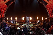 MAN WITH A MISSION「MAN WITH A MISSION【The World&amp;#039;s On Fire TOUR 2016】ライブ映像のダイジェスト公開」1枚目/2