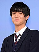 中川大志「中川大志、葉山奨之と公開生キス！？　禁断の扉を開き「変な汗かいてる…」」1枚目/1