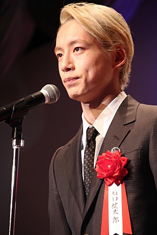 「坂口健太郎、高畑充希にスピ－チ相談？　「仲良くさせていただいております」」