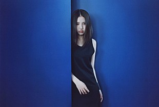 「阿部真央 ニューアルバム『Babe.』全曲ダイジェスト映像＆2曲のMV公開」