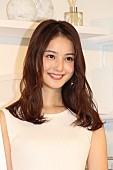 佐々木希「佐々木希、誕生日に“幸せ報告”は？　ライフスタイルは「基本、シンプルがいい」」1枚目/1