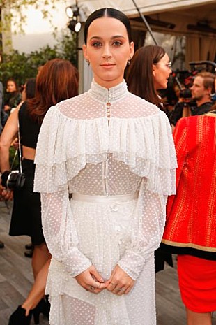 「ケイティ・ペリー、【グラミー賞】授賞式に出演決定&amp;2/10に新曲リリースも」