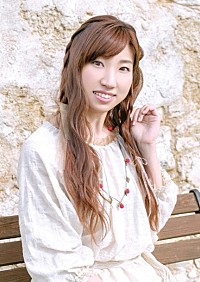 吉岡亜衣加 ニューアルバム『虹をつないで』発売！ 公式インタビューも到着 | Daily News | Billboard JAPAN