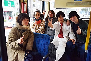 「山崎賢人「めっちゃいいわ…」 黒猫チェルシー 新アルバムのスポット映像出演！」