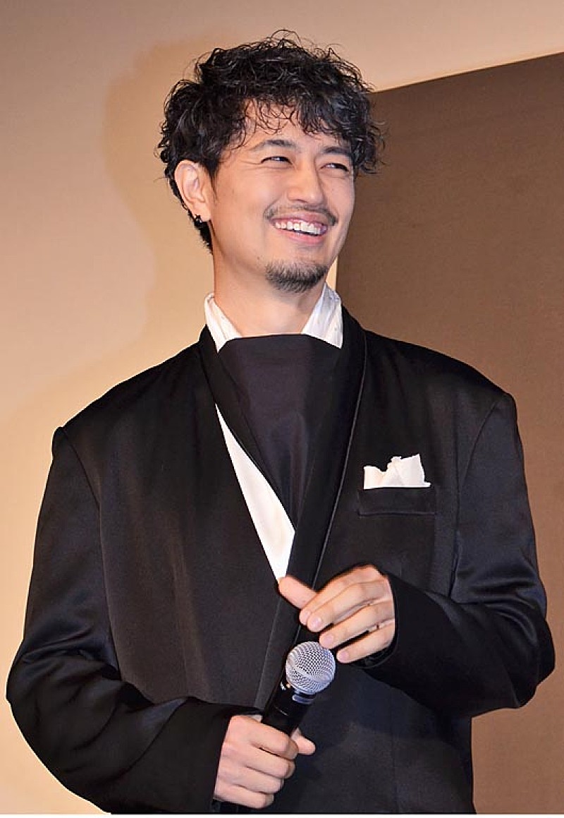 斎藤工、初対面で意気投合 「ファスベンダ－は魅力のミルフィ－ユ」 | Daily News | Billboard JAPAN