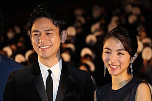 「妻夫木聡「今日は勝負パンツをはいています！」　満島ひかり「今、皆さんが想像しています」」