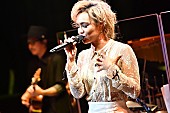 クリスタルケイ「Crystal Kay「忘れられないスペシャルな夜にします！」、ビルボードライブ初単独公演をレポート」1枚目/6