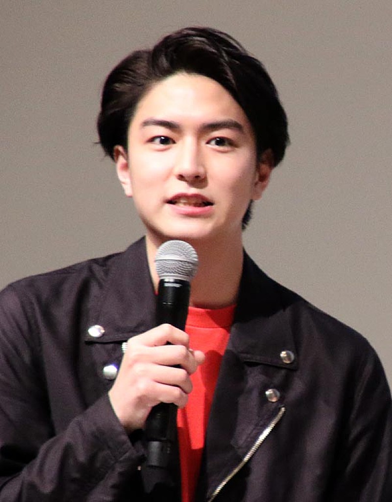 「稲葉友「写真を撮られるときに笑えない…」　ラジオ番組の公開収録で」1枚目/1