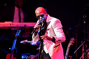 「JOE、待望のジャパン・ツアー初日をレポート。サービス精神溢れる濃厚なステージにうっとり」