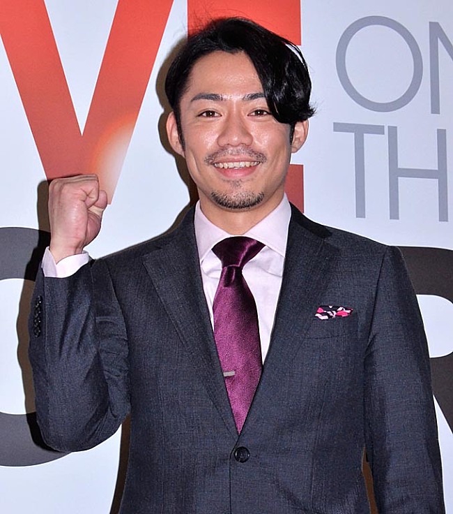 高橋大輔「高橋大輔、達観した恋愛観「愛は“痛み”です」　ダンスショ－再演「ガンガン攻めていく」」1枚目/1