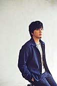 秦基博「秦 基博デビュー10周年記念初のオールタイム・ベスト・アルバムのタイトルが決定＆新アー写公開」1枚目/1