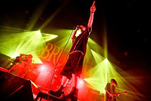 「THE ORAL CIGARETTES、TVアニメ『サクラダリセット』ED曲収録の両A面シングルを6月リリース」