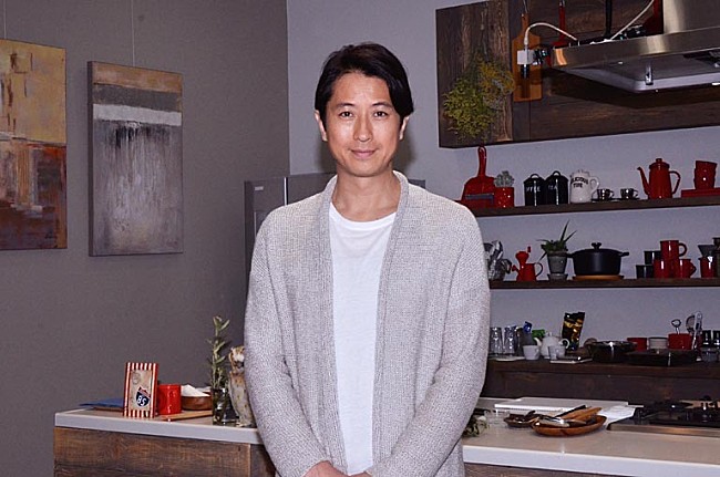 「谷原章介、自身の名前冠した料理番組が深夜にスタ－ト　 “昼の顔”から“夜の顔”へ「本音がより出やすい」」1枚目/1