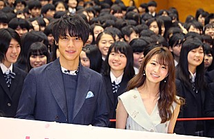 「中川大志のサプライズ登場に高校生が悲鳴！　“緊張克服法”を尋ねられ「歯磨きをして」」