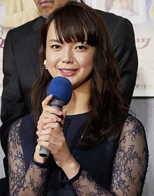 「多部未華子「私は本当に人見知りで…」　上地雄輔が「よくしゃべります」と暴露」