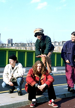 「ジャミロクワイの創立メンバー、トビー・スミスが46歳で死去」