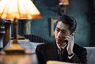 「“結婚詐欺師”ディーン・フジオカの映像解禁！ 映画『結婚』予告編は自ら書き下ろした主題歌入り」