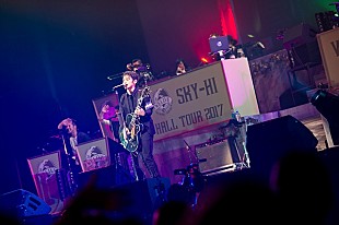 「SKY-HI、初となる日本武道館2DAYSの初日レポ到着」