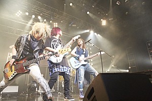 田所あずさ 「もう大丈夫！」ツアー東京公演で“タドコロック 