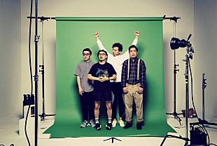 「Yasei Collective 新ALリード曲「HELLO」MV公開！“バンド史上最もテクニカル”演奏シーン入り」