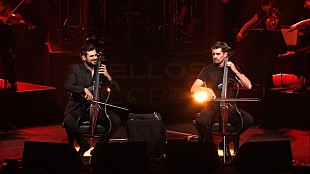 「2CELLOS、2年ぶりの「スコア」ツアーがスタート」