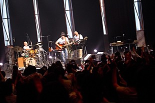 「山崎まさよし、『LIFE』リリースツアー千秋楽は新旧楽曲で観客を魅了」