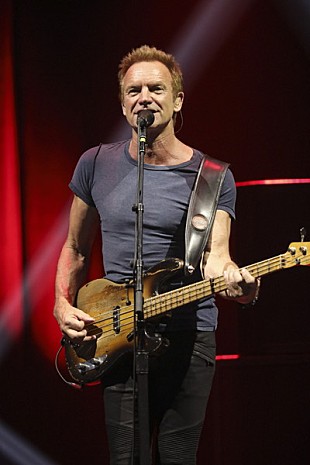 「スティング、6年ぶりの来日公演で最新曲からポリス曲までを披露」
