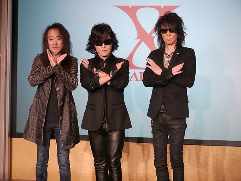 X JAPAN、7月日本公演はアコースティック形式で決行 YOSHIKIはピアノで