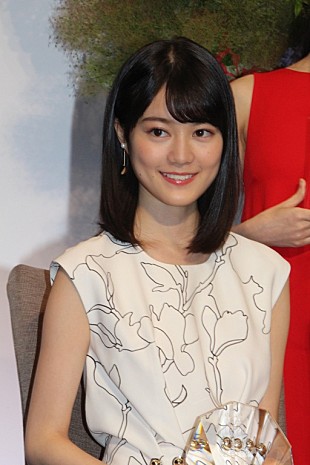 「生田絵梨花“舞台女優”として開花　岩谷時子賞「奨励賞」受賞に「光栄」」