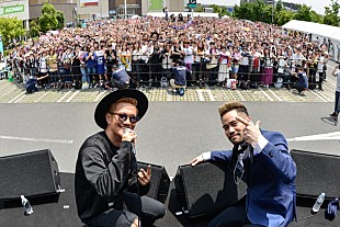 「JAY'EDが新作で共同プロデュースのEXILE ATSUSHIとイベント開催、4000人のファンが美声に酔いしれる」