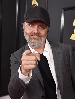 「メタリカのラーズ・ウルリッヒ、デンマークよりナイトの称号が授与」