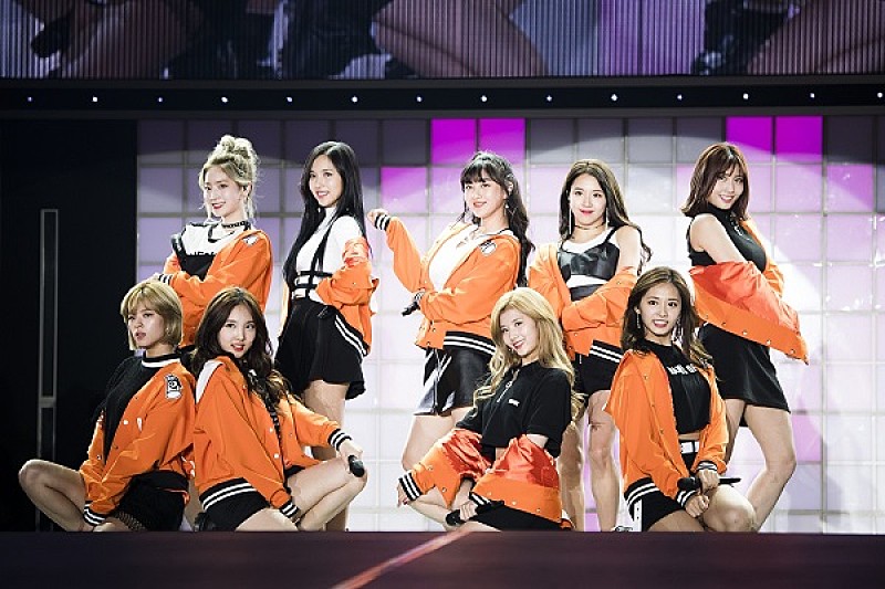 Twice 初の日本単独公演で15 000人とttポーズ Daily News Billboard Japan