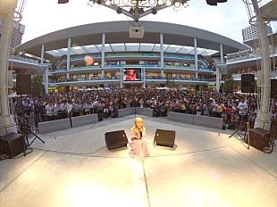 「Dream Ami、新曲リリース記念SPイベントを開催」