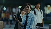 Mr.Children「高橋一生がミスチルの名曲を歌う！ docomo25周年ムービーの未来を描くCM公開」1枚目/13