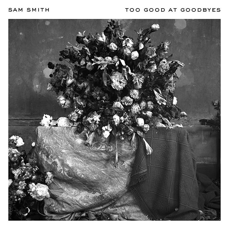 サム・スミス「期待を裏切らない、鳥肌が立つほど美しいピアノ・バラード / 「トゥー・グッド・アット・グッバイズ」サム・スミス（Song Review）」1枚目/1