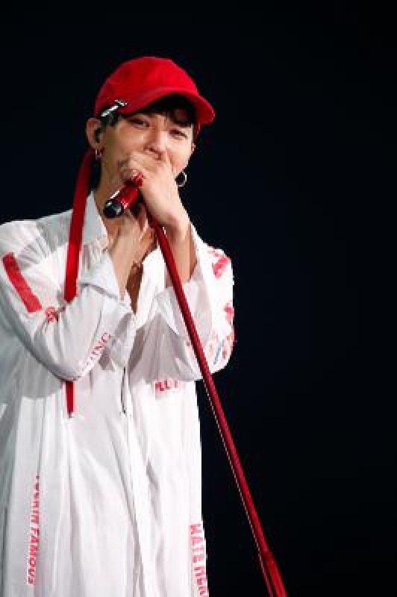 G Dragon ジャパンツアーファイナルにv Iがサプライズ出演 Daily News Billboard Japan