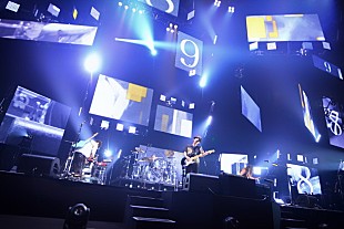 「スピッツ「引退しません！」結成30周年記念ツアーで高らかに宣言！ 同ツアー映像作品化も決定」