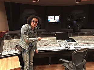 「May J.本人もサプライズ登場！ 新AL先行試聴会をレコーディングスタジオで実施」