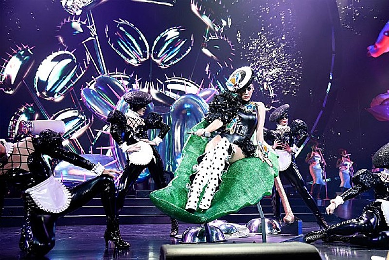 10月25日はなんの日 ゴージャスな最新ツアーが話題 ケイティ ペリーの誕生日 Daily News Billboard Japan