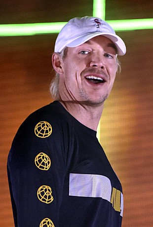 「ディプロ、テイラー・スウィフトをディスりファンが激怒」