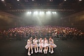 妄想キャリブレーション「妄キャリ、海外ツアー最終公演のシンガポールで9万人動員アニメイベントのメインステージで堂々歌唱」1枚目/10